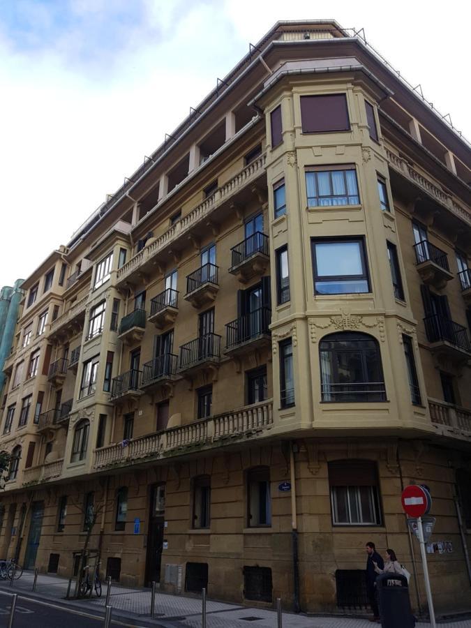 Waves Guesthouse San Sebastián Eksteriør billede